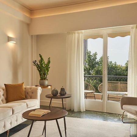 Chic N Bright 3Bd Apt With Hilton View Athens Ngoại thất bức ảnh