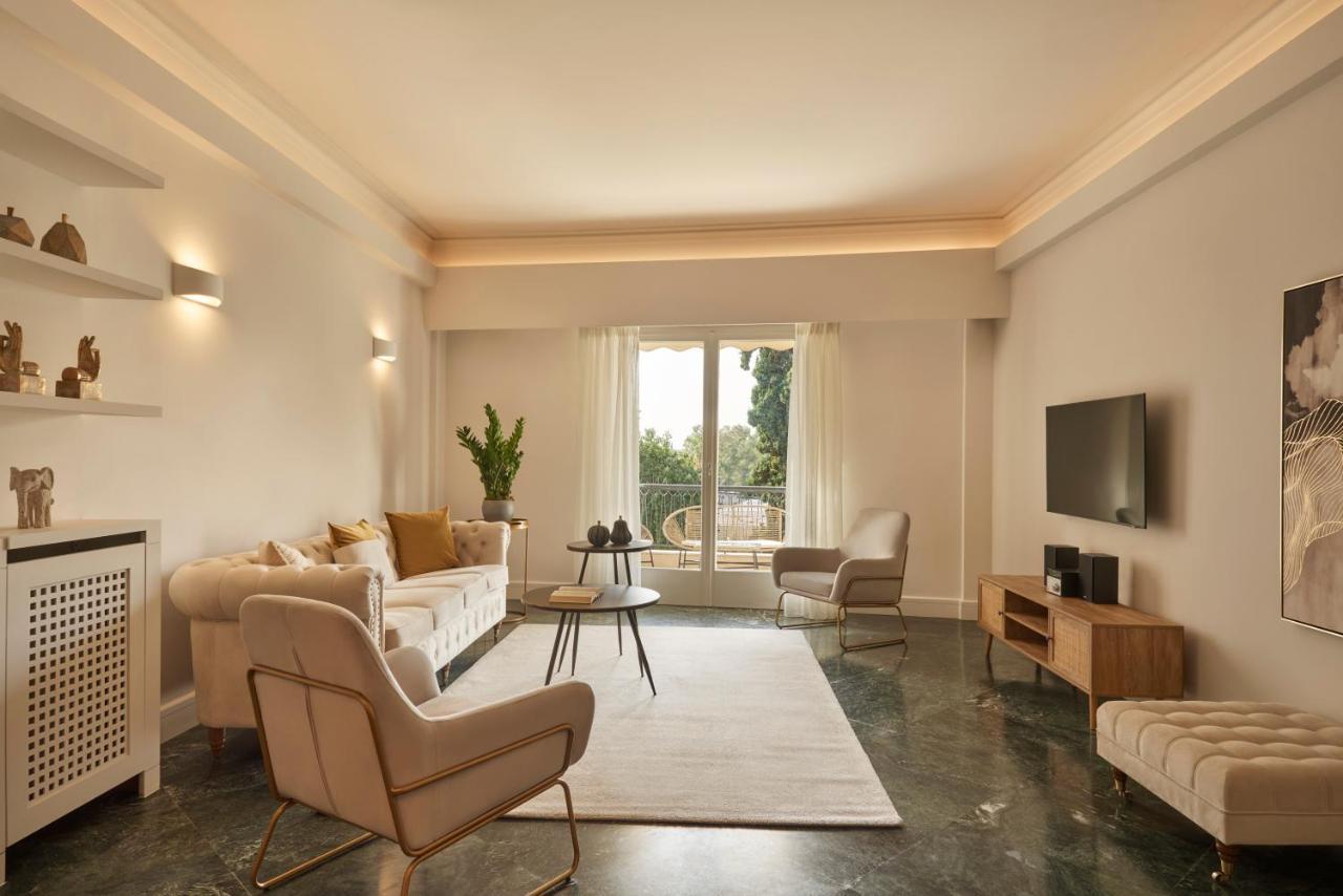 Chic N Bright 3Bd Apt With Hilton View Athens Ngoại thất bức ảnh