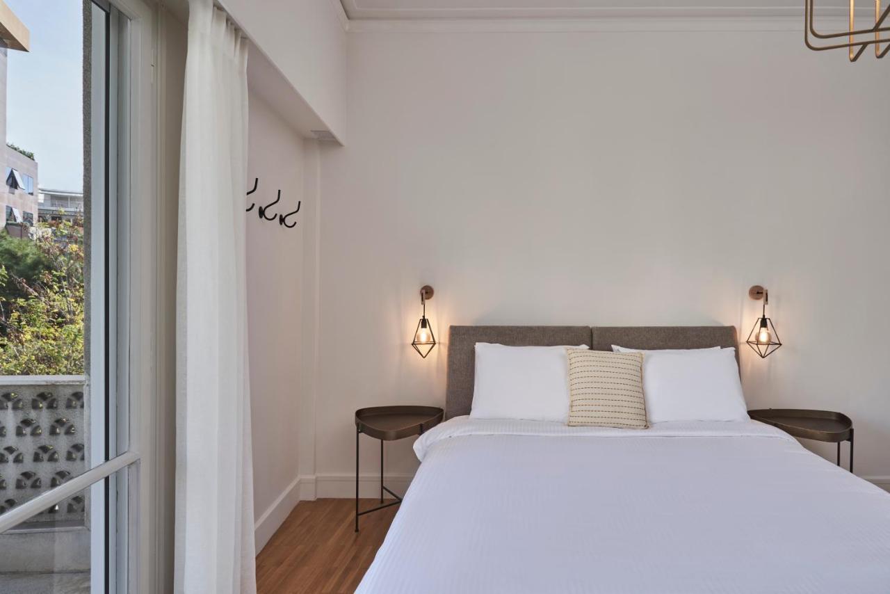Chic N Bright 3Bd Apt With Hilton View Athens Ngoại thất bức ảnh